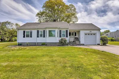 Image de Cozy Middletown Home Near Beaches + Newport!