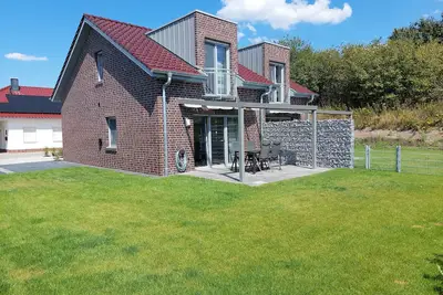 Image de Top! ! ! New build - High-quality and modern Dhh, wallbox, electric fireplace, Wlan, close to the lake