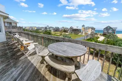 Image de Summer Savings - Semi-Oceanfront Home w/ Hot Tub, Cmty Pool + Tennis/Pickleball