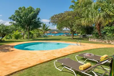 Image de Linga Awile - Your Private Beachfront Villa