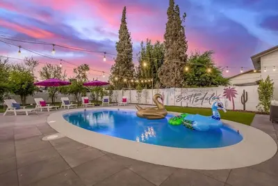 Image de Viva Las Scottsdale by Scottsdale Beach Club - New