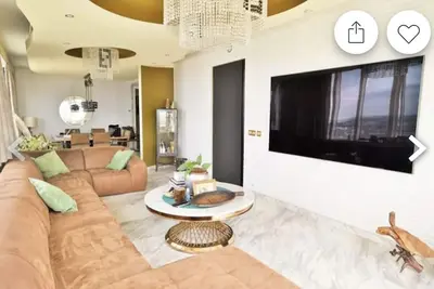 Image de Luxury and beautiful apartment with unique skyview