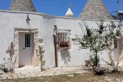 Image de Stone trulli in Itria Valley