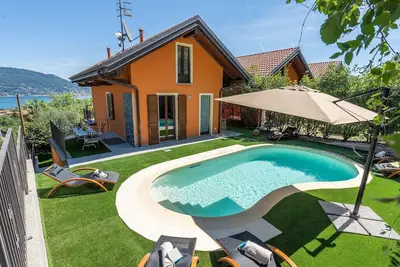 Palmito villa with pool in Baveno