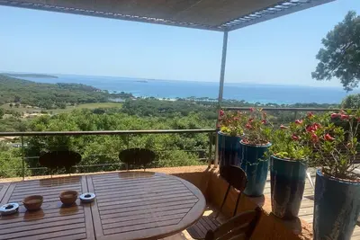 Image de Palombaggia: Villa 8p. Palombaggia. Vue mer, Plage Ă 700m - jacuzzi