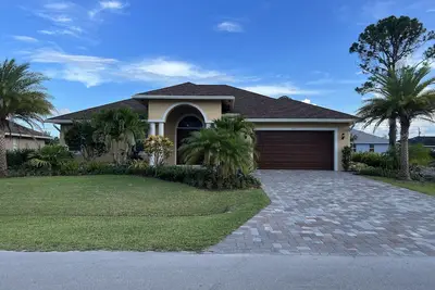 Image de Spacious 5 Bedroom Residence \"Gatherings Allowed\"