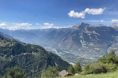 Image de Appartement de 4 chambres. Fantastique vue sur la montagne