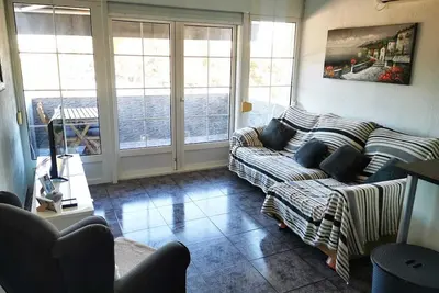 Image de 3 Bed Apartment 3 min from beach