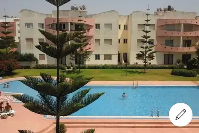 Image de Apartment two rooms and a hall swimming pools Garden car parks 24/7 security