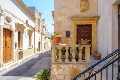 Image de Maison de vacances Il Giglio près du centre ville avec terrasses et Wi-Fi.