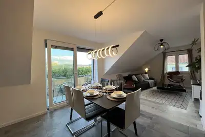 Image de BlackNCozy - Design apartment with box-spring bed and balcony