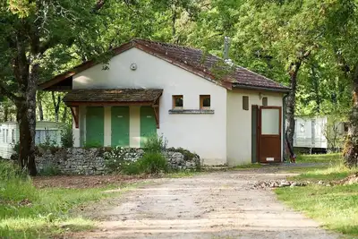 Image de Mobil home dans camping calme et nature proche rocamadour