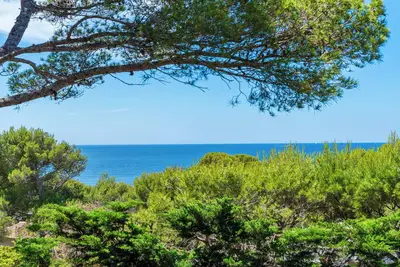 Image de Villa Provencale Giens, 5 chambres, Vue mer 180°, 150 M de la mer.
