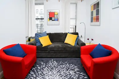 Image de Renovated 1 Bedroom Apartment in Midtown with Kitchen