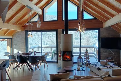 Image de Chalet haut de gamme 4* à 250 m du téléski, calme, belle vue montagne