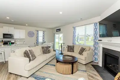 Image de 5br pool view house-amenities and\n linens included