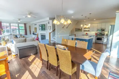 Image de Beachwalk Resort 4 chambres peut accueillir 3 salles de bains 14.