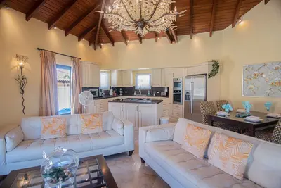 Image de Opal Apt, with private pool