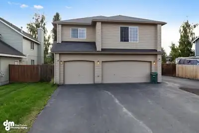 Image de 2 Bedroom 2 Bathroom Home Near Anchorage Golf Course and Zoo