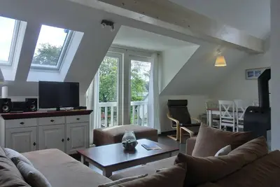 Image de Vacation apartment W13. 3 - 4-room apartment for 8 pers. on the ground floor, close to the beach