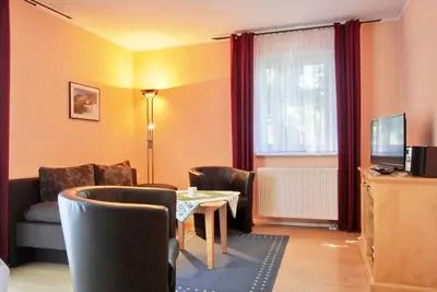 Image de Vacation apartment F7 - 3-room apartment close to the beach on the ground floor