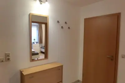 Image de Apartment R22 - 2-room apartment with Wlan - Bed Linen and Towels Included!