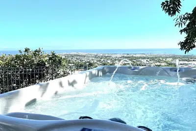 Image de Ti Kaz Miyou 1 - Logement 3*** avec spa vue superbe
