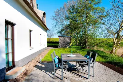 Ferienhaus für 5 Gäste mit 49m² in Tossens