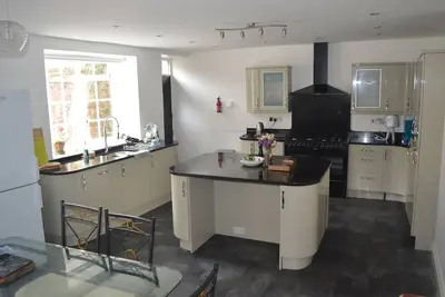 Image de Bright, spacious Lodge House in rural location close to the beach and amenities.