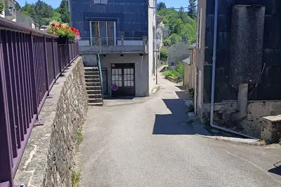 Image de Agréable maison au centre de La Salvetat \/ Agout