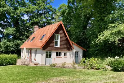Image de La Maison de Marguerite, dans la prairie de Varengeville