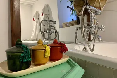 Image de A luxury Riad perfectly located in the old town of Fes. A home from home.