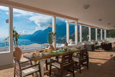 Luxury Villa with a spectacular panoramic sea view