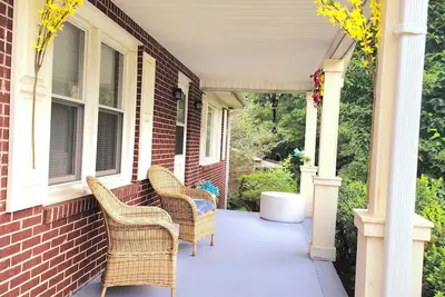 Image de 3br with  Fireplace, Smart Tv, Near Bmw & Gsp\n