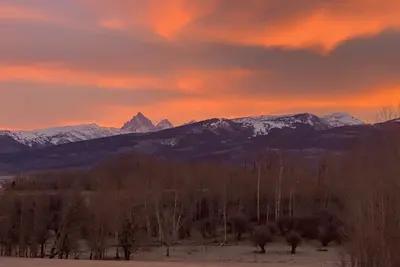 Image de Cheerful 6bedrm Cabin, Teton Views- convenient to Gtnp, Yellowstone, Swan Valley