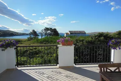 Image de Bel appartement avec vue sur la mer!
