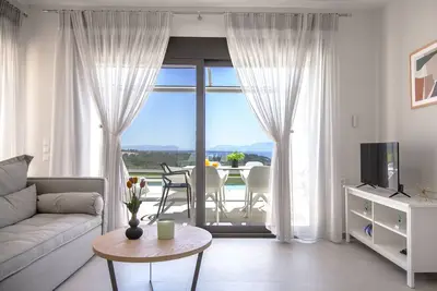 Image de Special Offer! Villa Perseids in Kanali Preveza with pool and sea views