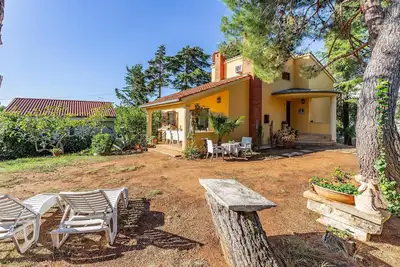 Image de Belle maison Ă Pomer avec WiFi