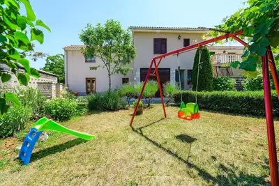 Image de Maison confortable Ă Katun Lindarski, .