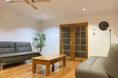 Image de Hawker 4br House(Air-Con, WiFi, Netflix, Parking)