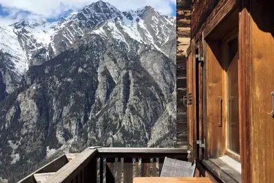 Image de Alpia 26 - 2 room apartment in a traditional Valais house