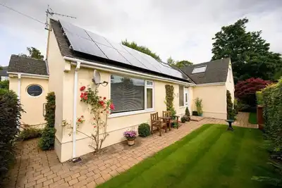 Crosthwaite Gardens -  a house that sleeps 6 guests  in 3 bedrooms