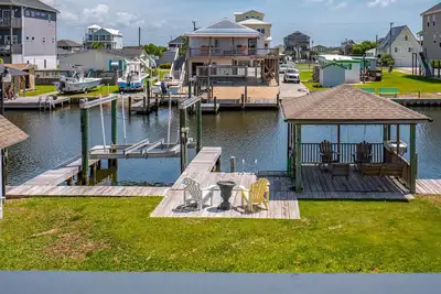 Image de Snuffy's Place #110 Waterfront House, Dock, Pets Allowed, Walk to the Beach