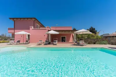 2962 Villa di Aurora by Perle di Puglia