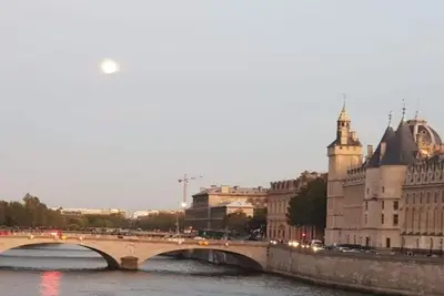 Image de Home to Marais Place Des Vosges- A Location Second to None