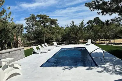 Image de New Pool/Soundfront/0. 3 mi to ocean/private parking w/i 500 ft ocean/3 K, 1 bunk