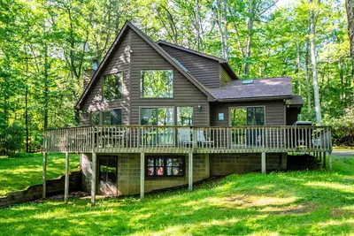 Image de Bee Tree Ii | Private Dock, Fire Pit, Large Deck