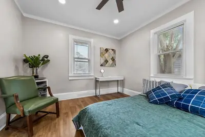 Image de 1-Bedroom Qn - Hs Internet -. 5 mile 2 Salis Creek