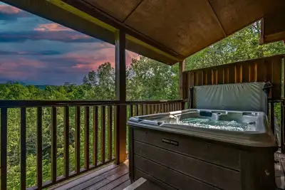 Image de Leconte Lookout - Stunning Views - Hot Tub - Games