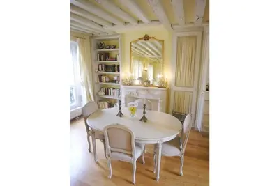 Image de 2 Chambre Appartement de luxe dans la rue des Archives